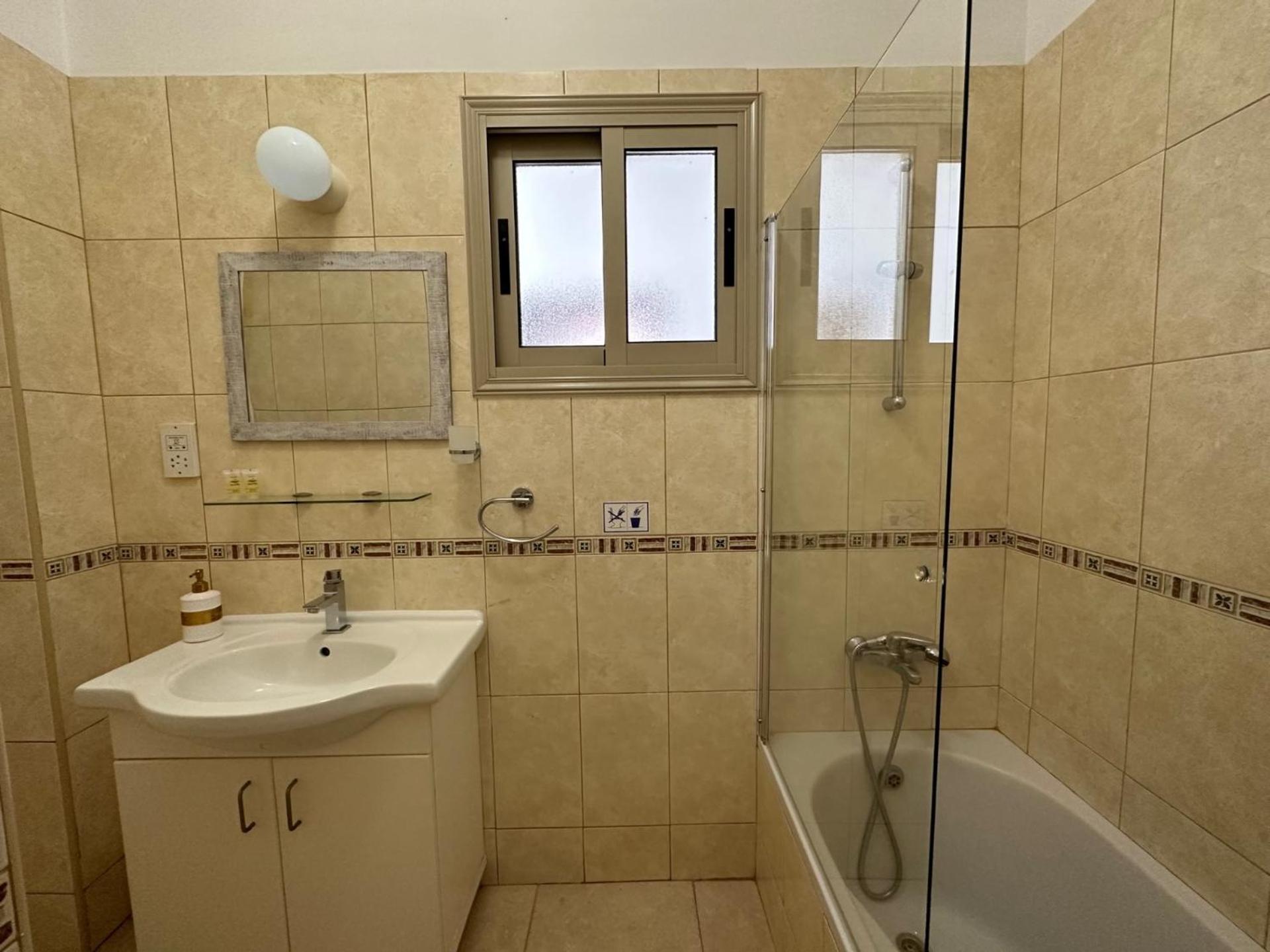 Paphos King'S Holiday Apartments מראה חיצוני תמונה